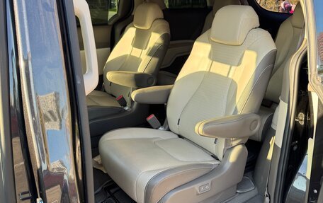KIA Carnival, 2020 год, 4 500 000 рублей, 5 фотография