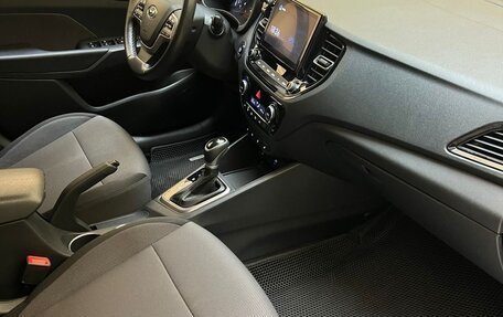 Hyundai Solaris II рестайлинг, 2021 год, 1 400 000 рублей, 7 фотография