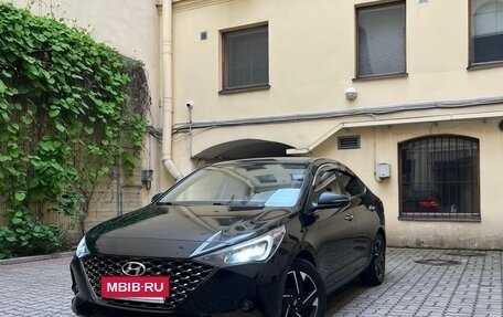 Hyundai Solaris II рестайлинг, 2021 год, 1 400 000 рублей, 2 фотография