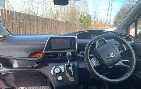 Toyota Sienta II, 2015 год, 1 120 000 рублей, 6 фотография