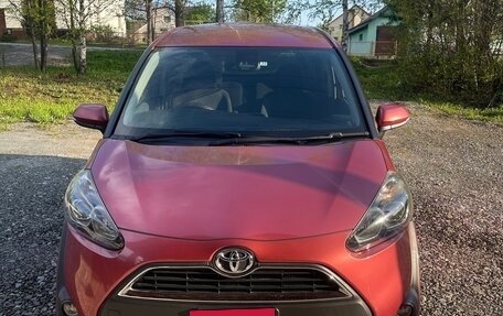 Toyota Sienta II, 2015 год, 1 120 000 рублей, 4 фотография