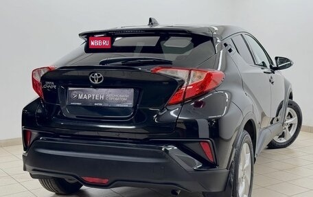 Toyota C-HR I рестайлинг, 2019 год, 2 380 000 рублей, 6 фотография
