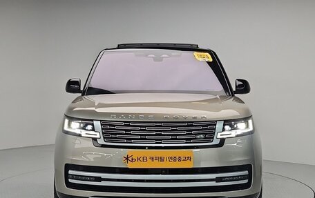 Land Rover Range Rover IV рестайлинг, 2023 год, 16 500 000 рублей, 3 фотография