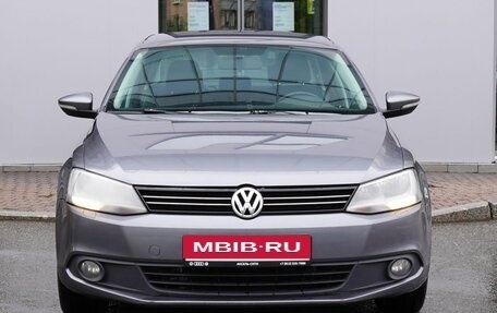 Volkswagen Jetta VI, 2014 год, 1 020 000 рублей, 2 фотография