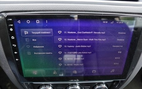 Volkswagen Jetta VI, 2014 год, 1 020 000 рублей, 20 фотография