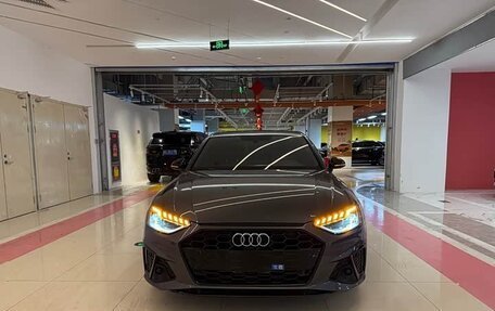 Audi A4, 2022 год, 1 920 000 рублей, 3 фотография