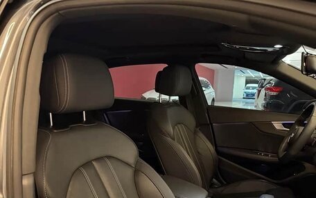 Audi A4, 2022 год, 1 920 000 рублей, 14 фотография