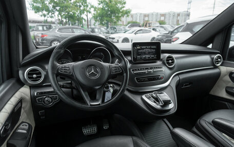 Mercedes-Benz V-Класс, 2016 год, 3 345 000 рублей, 7 фотография