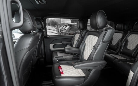 Mercedes-Benz V-Класс, 2016 год, 3 345 000 рублей, 12 фотография