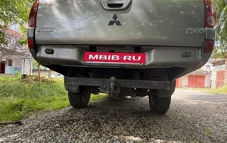 Mitsubishi L200 IV рестайлинг, 2015 год, 1 550 000 рублей, 7 фотография