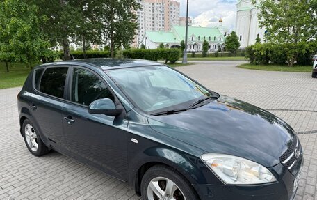 KIA cee'd I рестайлинг, 2009 год, 690 000 рублей, 2 фотография