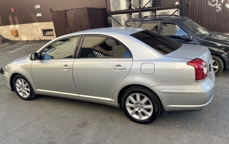 Toyota Avensis III рестайлинг, 2006 год, 800 000 рублей, 6 фотография