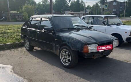 ИЖ 2126 «Ода», 2003 год, 55 000 рублей, 2 фотография