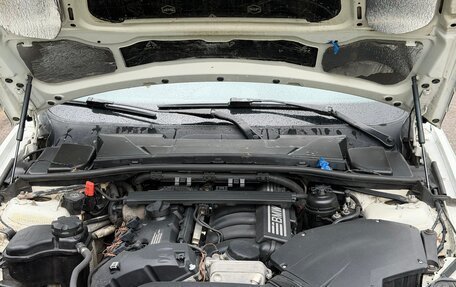 BMW 3 серия, 2009 год, 950 000 рублей, 13 фотография