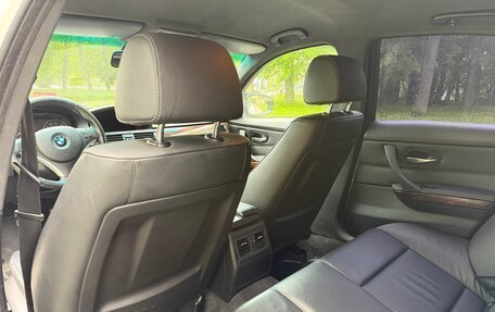 BMW 3 серия, 2009 год, 950 000 рублей, 12 фотография
