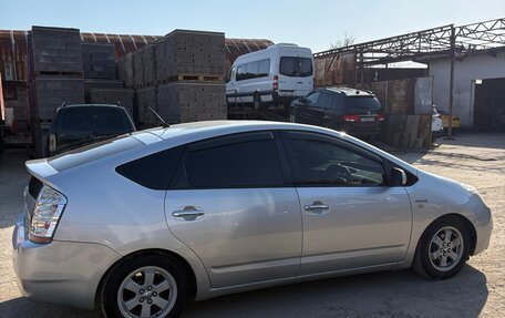 Toyota Prius, 2005 год, 499 000 рублей, 5 фотография