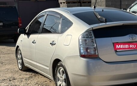 Toyota Prius, 2005 год, 499 000 рублей, 3 фотография