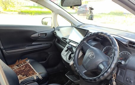 Toyota Wish II, 2014 год, 1 300 000 рублей, 30 фотография