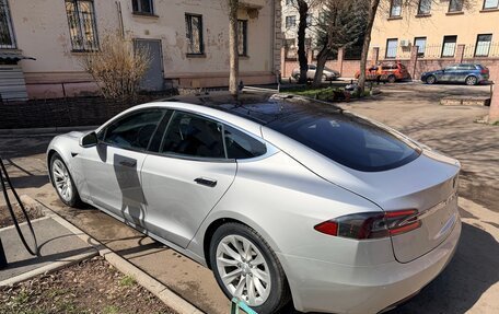 Tesla Model S I, 2018 год, 1 500 000 рублей, 7 фотография