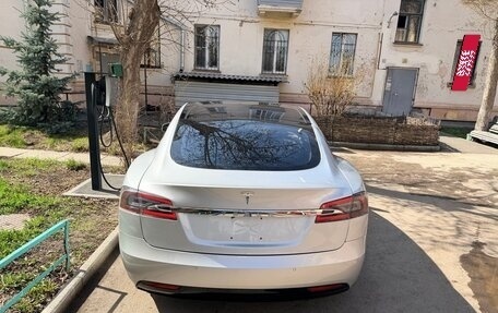 Tesla Model S I, 2018 год, 1 500 000 рублей, 5 фотография