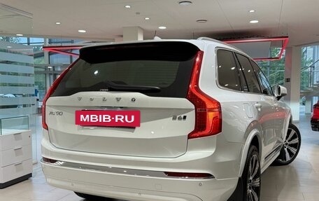 Volvo XC90 II рестайлинг, 2024 год, 8 690 000 рублей, 2 фотография