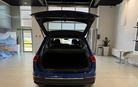 Volkswagen Tiguan II, 2021 год, 2 500 000 рублей, 9 фотография