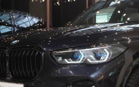 BMW X5, 2021 год, 9 290 000 рублей, 2 фотография
