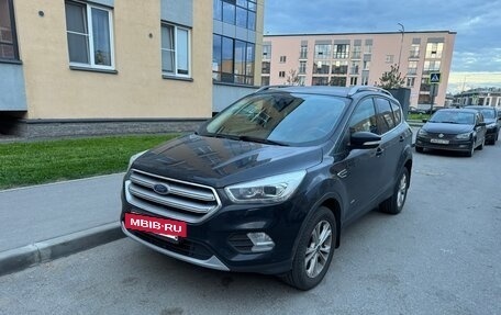 Ford Kuga III, 2017 год, 1 490 000 рублей, 2 фотография