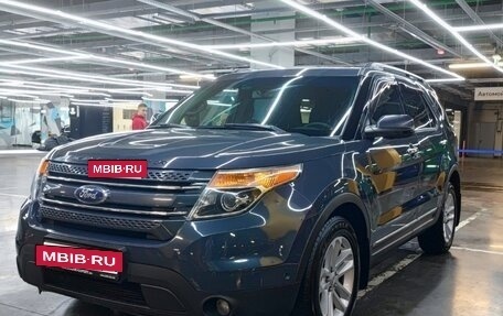 Ford Explorer VI, 2013 год, 1 850 000 рублей, 4 фотография