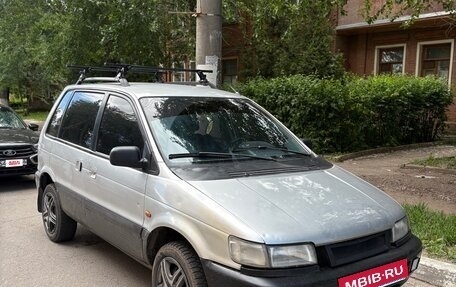 Mitsubishi Space Runner II, 1992 год, 145 000 рублей, 3 фотография