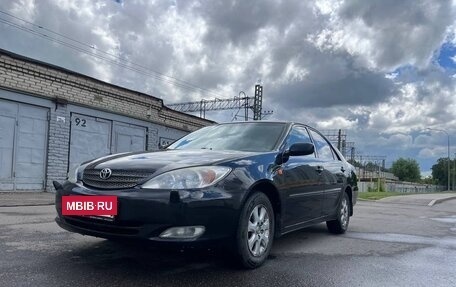 Toyota Camry V40, 2004 год, 590 000 рублей, 2 фотография