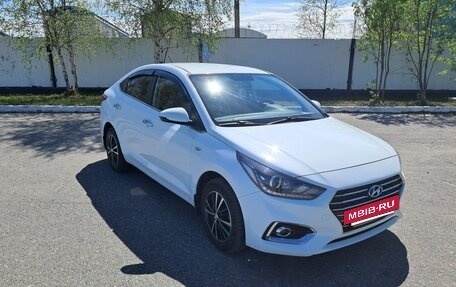 Hyundai Solaris II рестайлинг, 2018 год, 1 350 000 рублей, 2 фотография