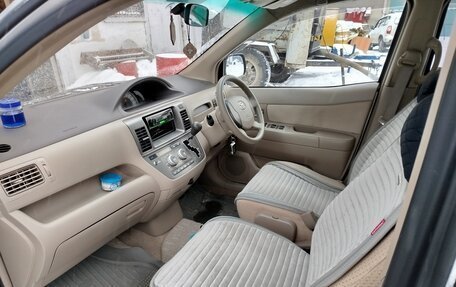 Toyota Raum II, 2009 год, 750 000 рублей, 5 фотография