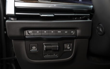 Cadillac Escalade V, 2025 год, 21 426 196 рублей, 10 фотография