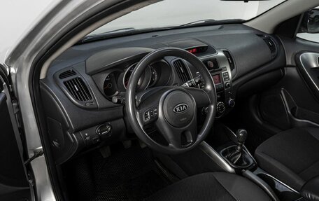 KIA Cerato III, 2011 год, 890 000 рублей, 10 фотография