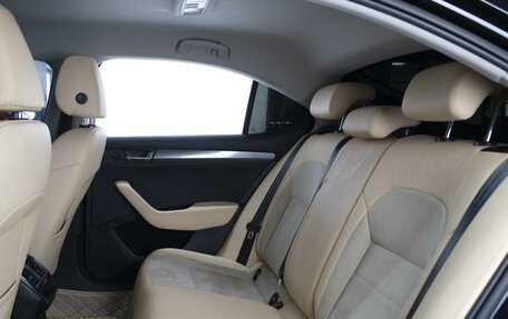 Skoda Superb III рестайлинг, 2017 год, 1 980 000 рублей, 9 фотография