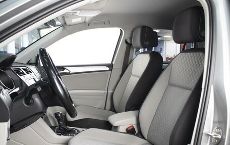 Volkswagen Tiguan II, 2017 год, 2 100 000 рублей, 8 фотография