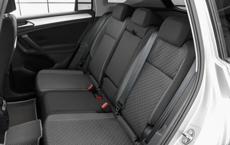 Volkswagen Tiguan II, 2020 год, 2 850 000 рублей, 10 фотография
