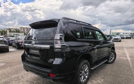 Toyota Land Cruiser Prado 150 рестайлинг 2, 2017 год, 4 249 000 рублей, 7 фотография