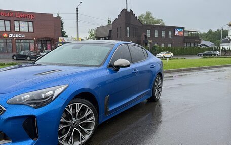 KIA Stinger I, 2018 год, 2 250 000 рублей, 1 фотография