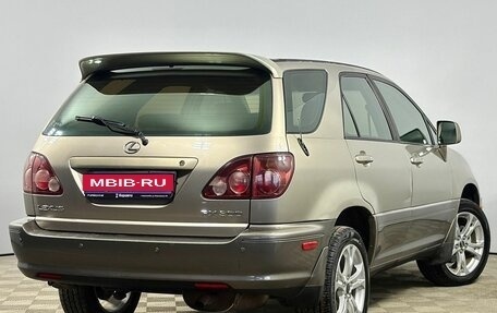 Lexus RX IV рестайлинг, 2000 год, 650 000 рублей, 5 фотография