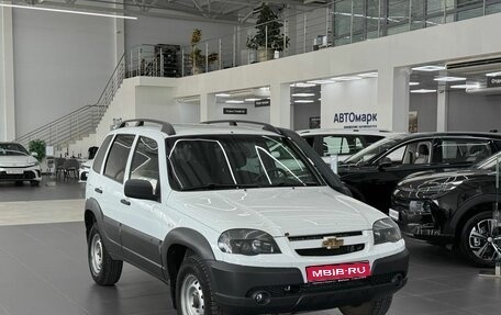 Chevrolet Niva I рестайлинг, 2019 год, 1 350 000 рублей, 1 фотография