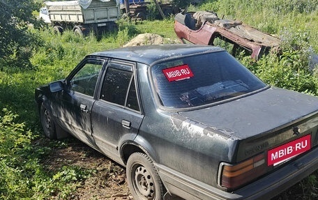 Ford Orion II, 1989 год, 55 000 рублей, 2 фотография