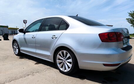 Volkswagen Jetta VI, 2014 год, 1 050 000 рублей, 6 фотография