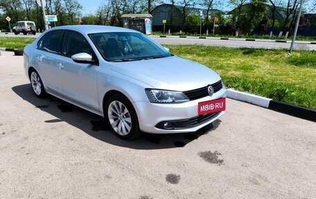 Volkswagen Jetta VI, 2014 год, 1 050 000 рублей, 3 фотография