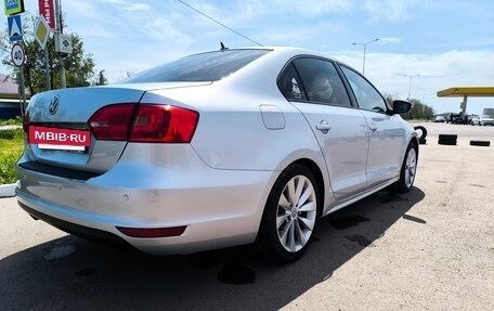 Volkswagen Jetta VI, 2014 год, 1 050 000 рублей, 5 фотография