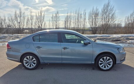 Volkswagen Passat B7, 2011 год, 725 000 рублей, 3 фотография
