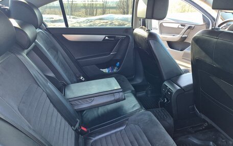 Volkswagen Passat B7, 2011 год, 725 000 рублей, 9 фотография