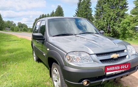 Chevrolet Niva I рестайлинг, 2014 год, 540 000 рублей, 8 фотография