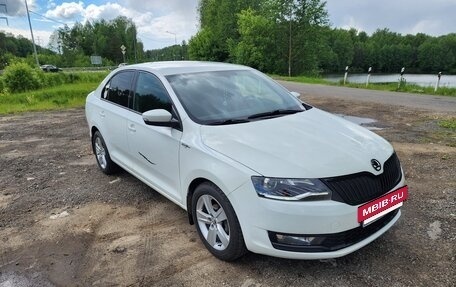 Skoda Rapid I, 2018 год, 1 100 000 рублей, 2 фотография